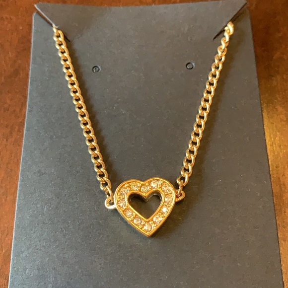 2/$40 👸🏻 NWOT Vintage Avon Large Here’s My Heart Bracelet ❤️ - Picture 10 of 10